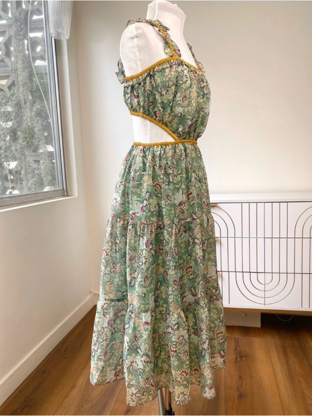 Current Air NWT Floral Cutout Tiered Midi Garden Dress, Size M - Picture 5 of 10